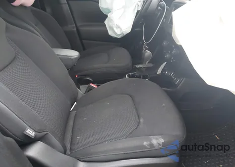 2020 Jeep Renegade Altitude 4X4 z USA, uszkodzony, nr VIN ZACNJBBB7LPL73965